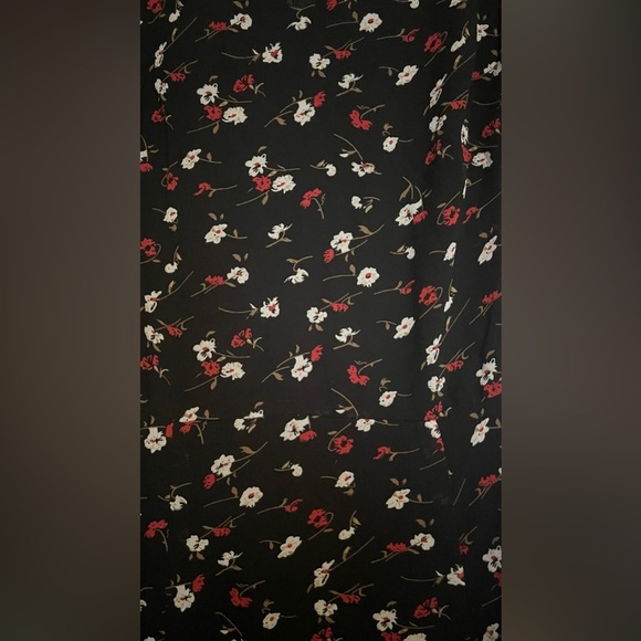 Floral Midi Dress- XSmall fit (not used) - Picture 4 of 4